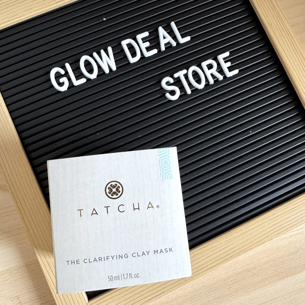 NWT- Tatcha - The Clarifying Clay Mask Exfoliating Pore Treatment. Seal